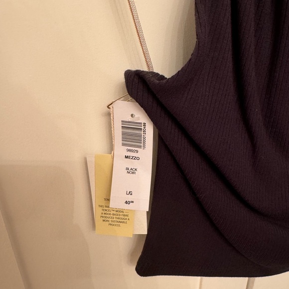 Aritzia Mezzo Halter Tank - Picture 2 of 3